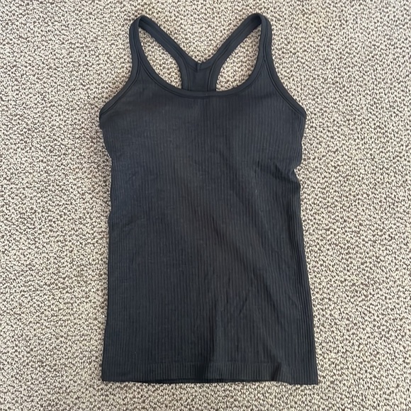 lululemon athletica Tops - NWOT Lululemon tank top